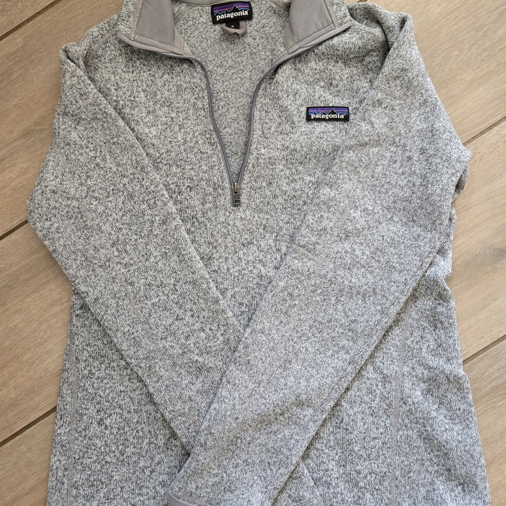 Patagonia Women's Heather Gray Cowl Sweater